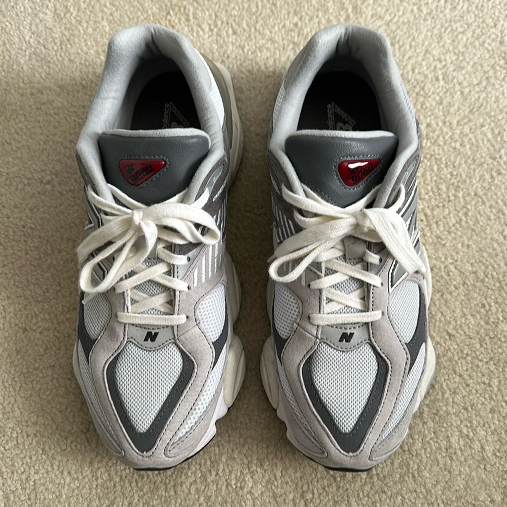 New Balance 9060. Men’s 10. Light wear. Grey/White.